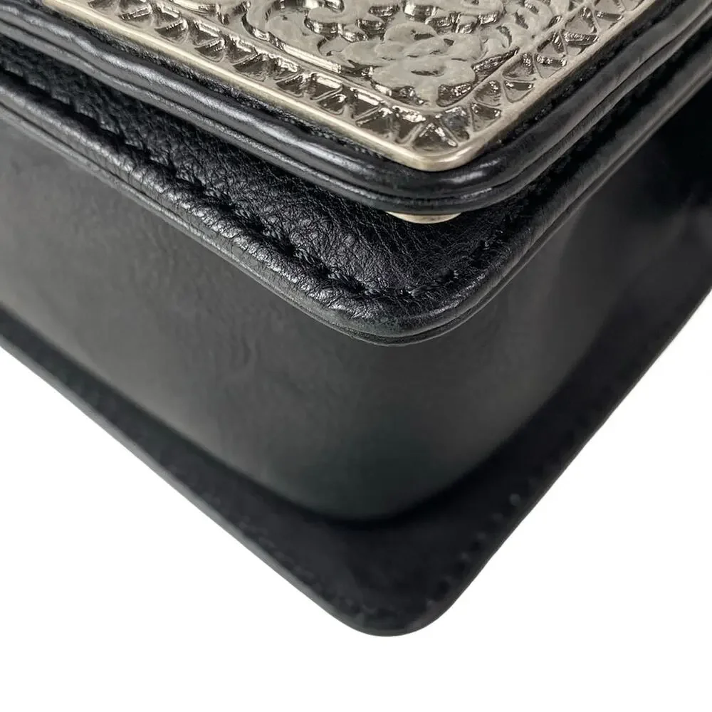 Chanel Boy Chanel Shoulder Bag